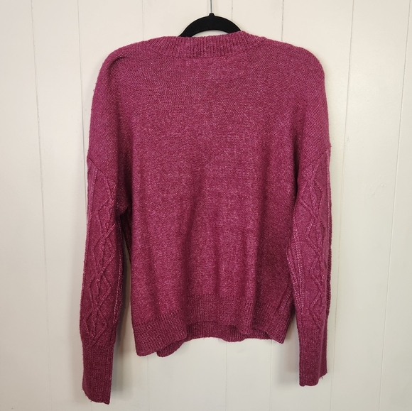 Max Studio Pink Cable Knit Sweater Soft Warm Winter Womens Size Medium Crew Neck - Picture 3 of 8